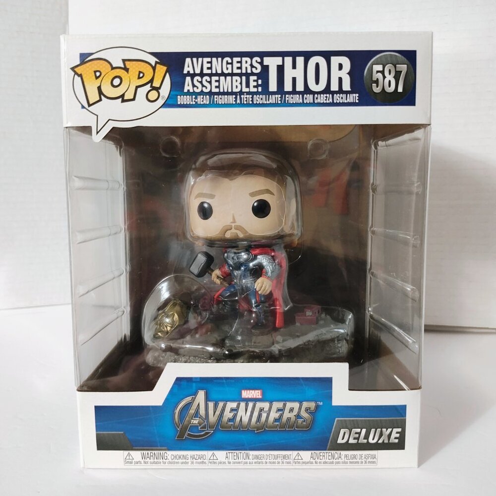 Pop! Avengers Assemble: Thor #587 Deluxe Figure
